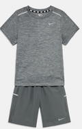 Ensemble été short + t-shirt Nike gris