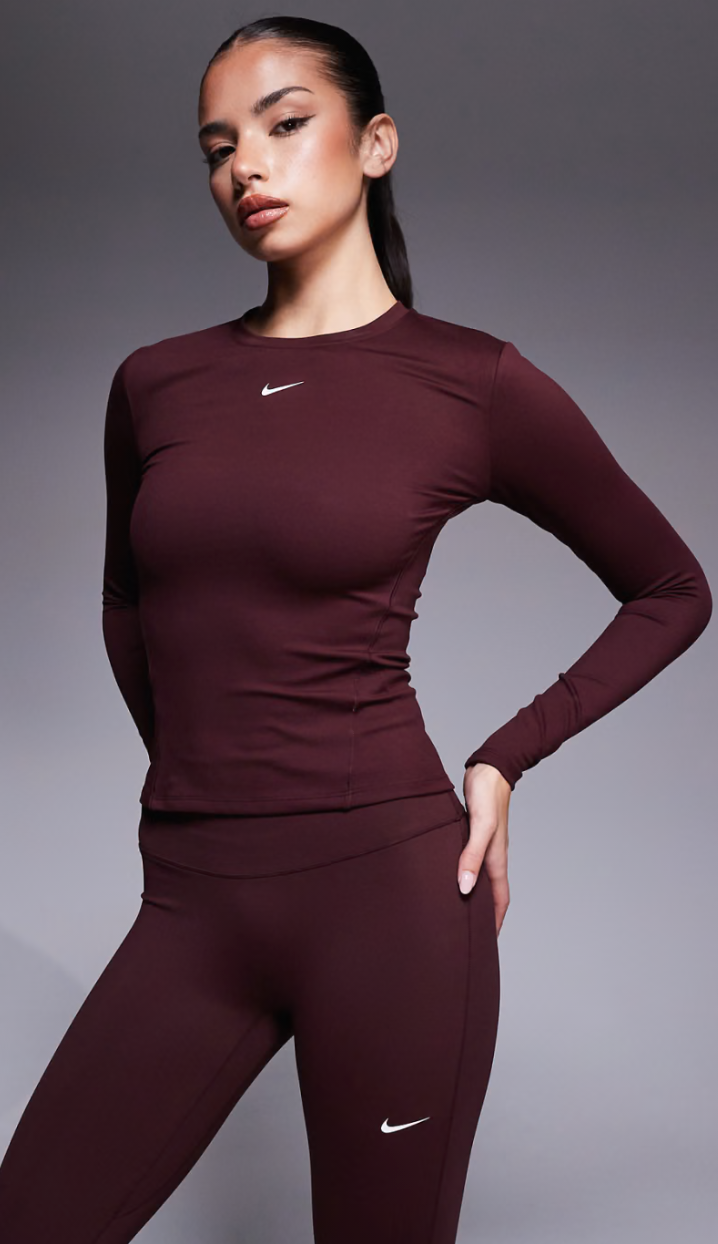 Nike - One Training - Top ajusté à manches longues en tissu Dri-FIT - Bordeaux